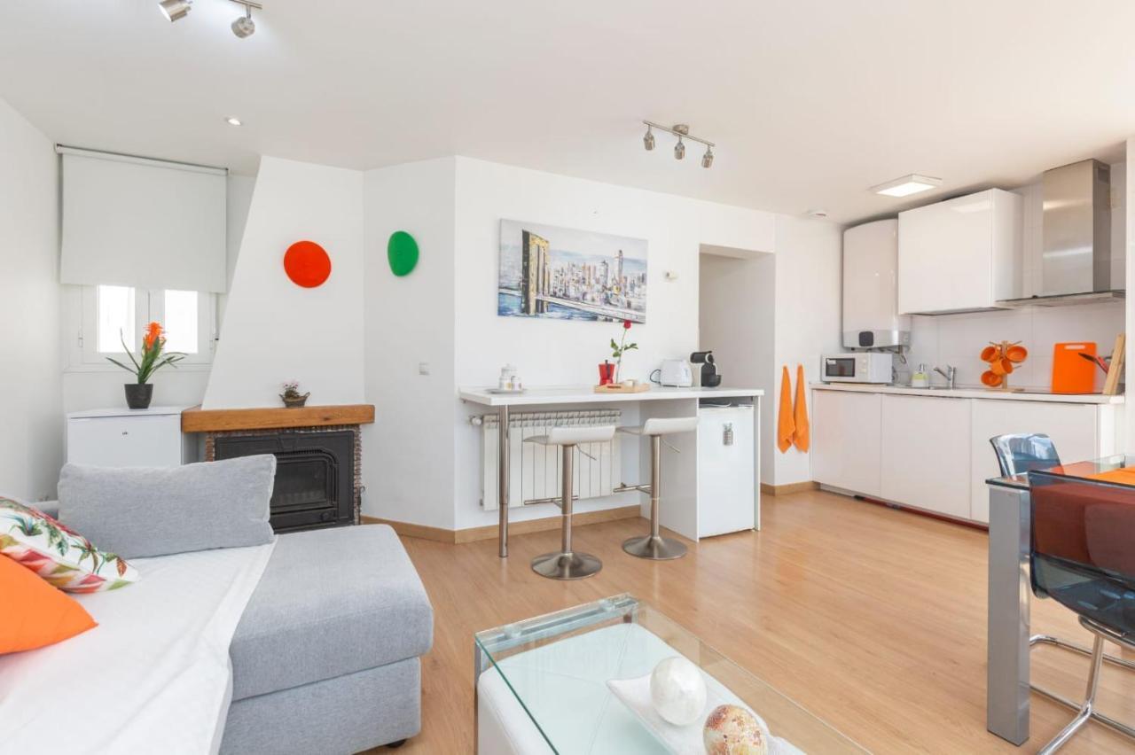 Apartamento Atico Las Letras - Alojamiento De Temporada Madrid Eksteriør bilde