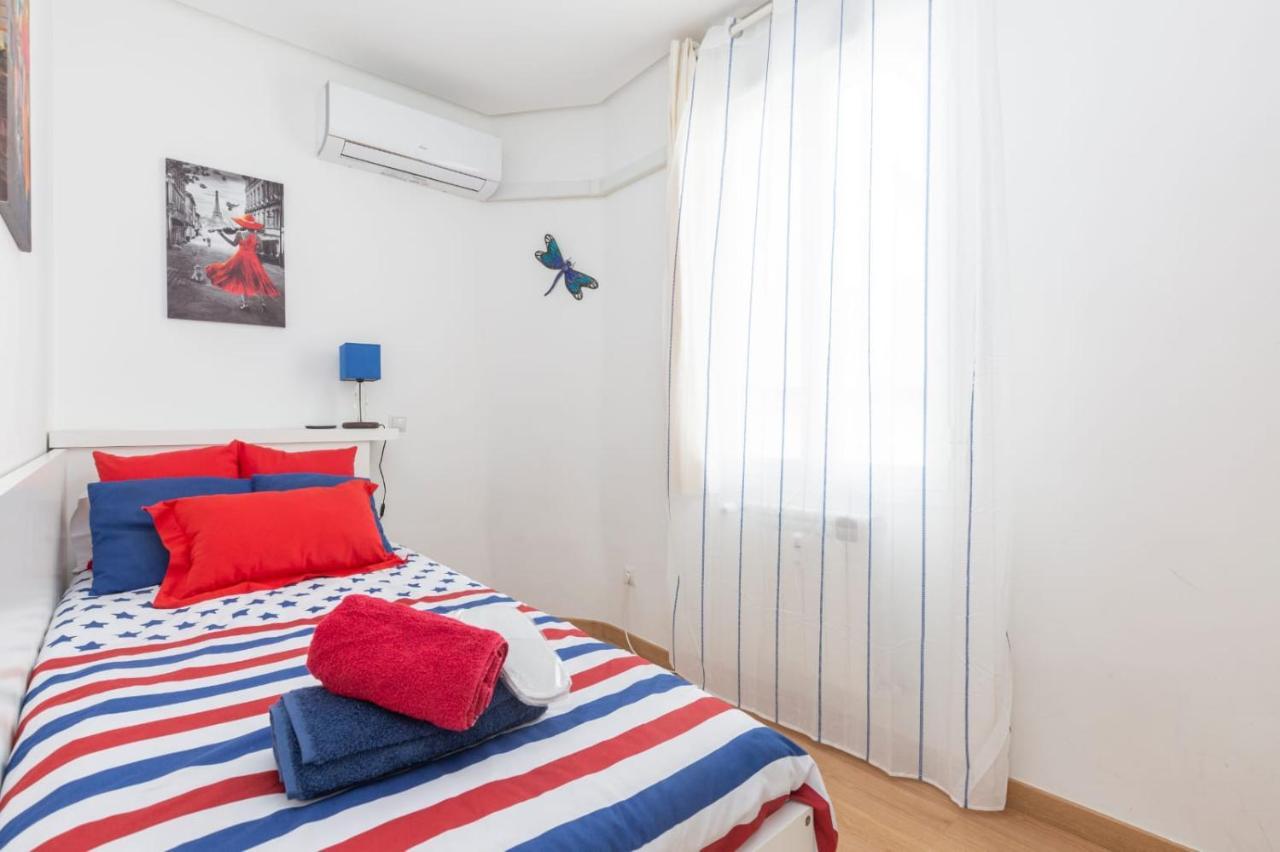 Apartamento Atico Las Letras - Alojamiento De Temporada Madrid Eksteriør bilde